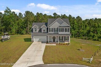 157 High Tide Dr in Peletier, NC - Building Photo - Building Photo