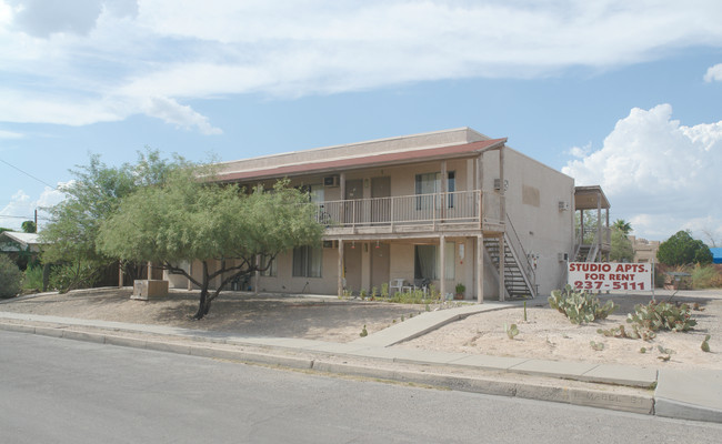 Sunrise Apartments in Tucson, AZ - Building Photo - Building Photo