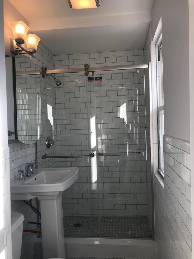 15 Woodbridge St in Cambridge, MA - Building Photo - Building Photo