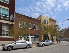 501-507 Vine St in Philadelphia, PA - Foto de edificio - Building Photo