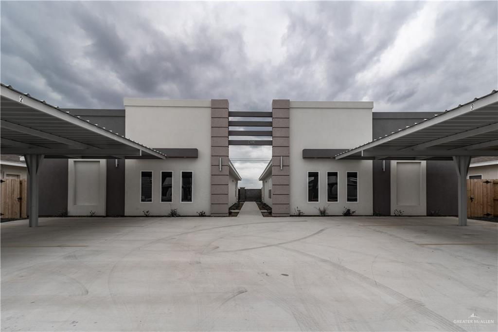 3008 W Kenwood St, Unit 3 in Edinburg, TX - Building Photo