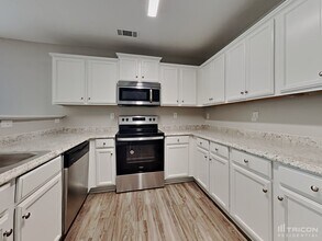 2430 Dewey Creek Ln in Charlotte, NC - Building Photo - Building Photo