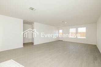 12532 Huntington Rdg Wy in Oklahoma City, OK - Building Photo - Building Photo