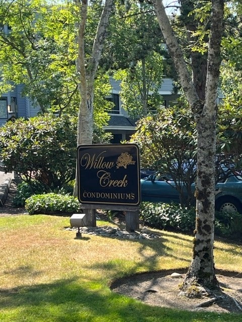 1224 6th Ave S, Unit C-203 in Edmonds, WA - Foto de edificio