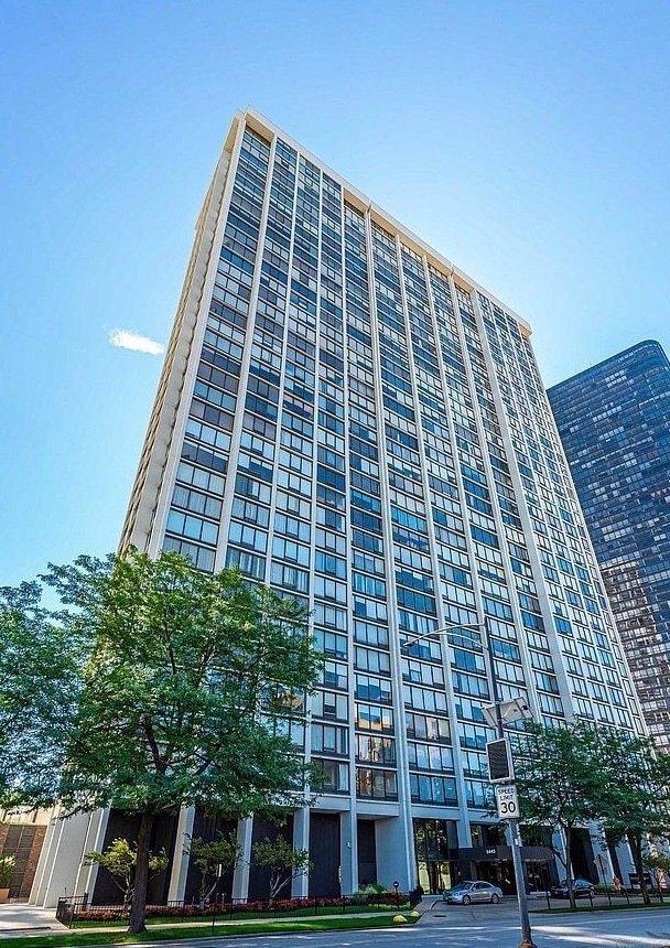 property at 5445 N Sheridan Rd