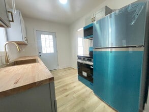 1706 Davidson St in Aliquippa, PA - Foto de edificio - Building Photo