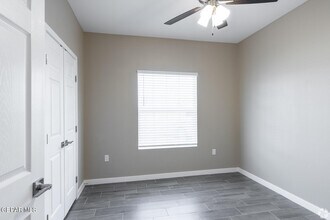 9779 McCombs St in El Paso, TX - Building Photo - Building Photo