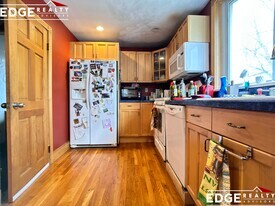57 S Hobart St, Unit 1 in Boston, MA - Building Photo