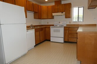 1127 NW 63rd St-Unit -C in Seattle, WA - Foto de edificio - Building Photo