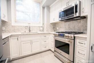 1870 Jackson St in San Francisco, CA - Foto de edificio - Building Photo