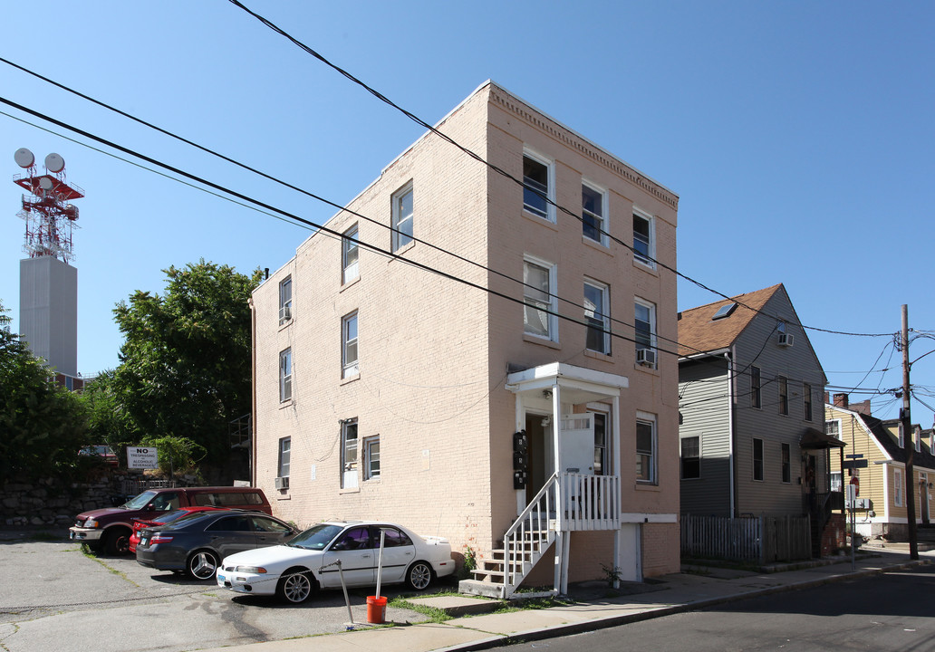 Comm. Investment Prop. in New London, CT - Building Photo