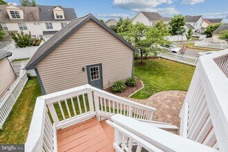 20400 Charter Oak Dr in Ashburn, VA - Building Photo - Building Photo