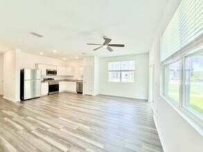38057 Elby Ln in Zephyrhills, FL - Building Photo - Building Photo