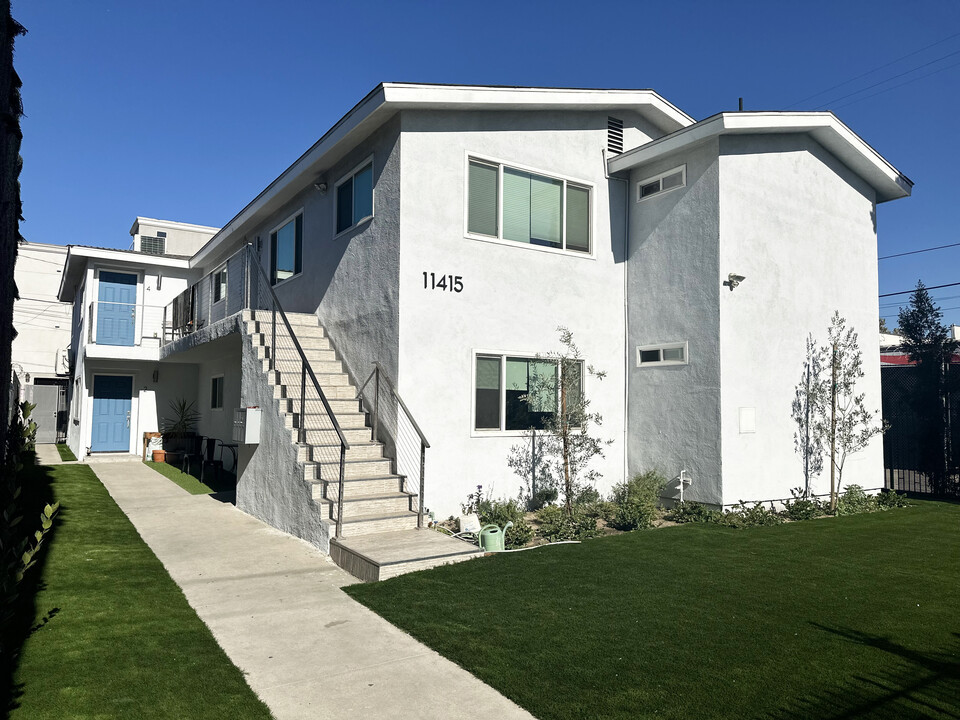 11415 Miranda St | Luxury Fourplex in North Hollywood, CA - Building Photo