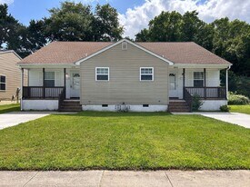 817 Pocahontas Pl in Hampton, VA - Building Photo