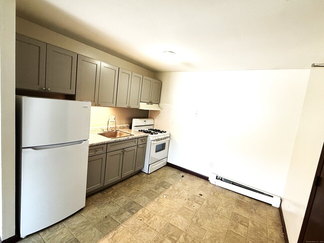 property at 39 Washington St