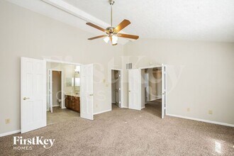 11255 Baycreek Dr in Indianapolis, IN - Building Photo - Building Photo