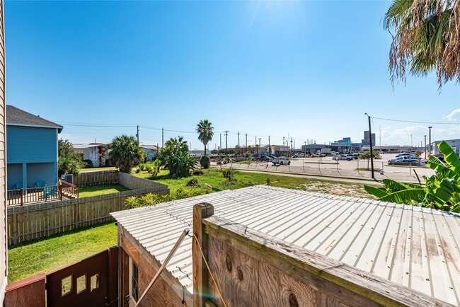 property at 411 29th St