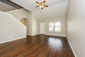 1705 Porchrest Way in Antioch, TN - Building Photo - Building Photo