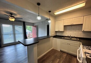 33 N Rembert St in Memphis, TN - Building Photo - Building Photo