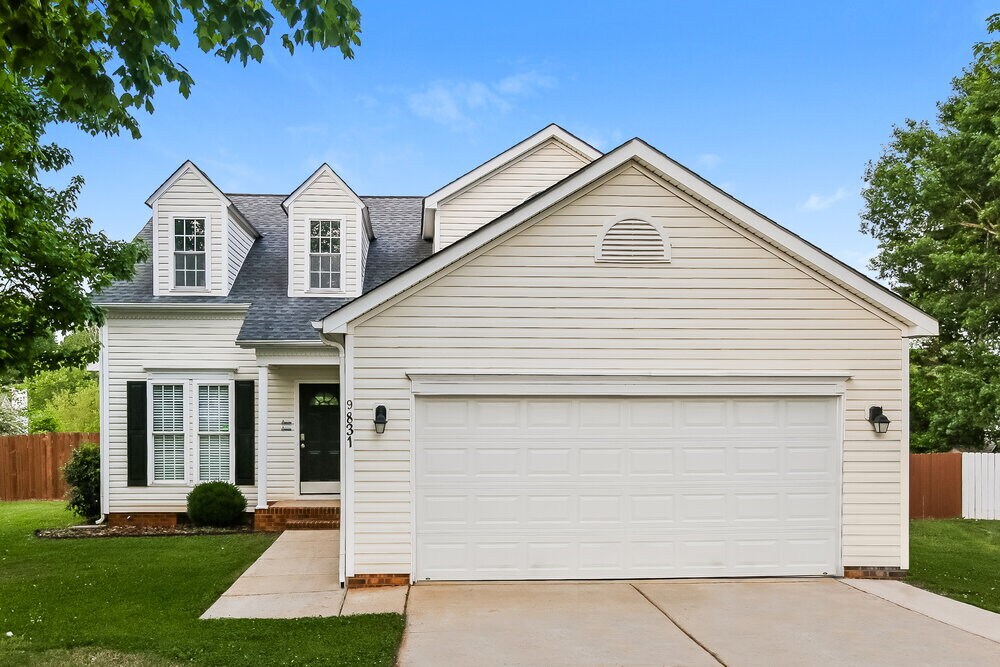 9831 Coriander Ct in Charlotte, NC - Building Photo