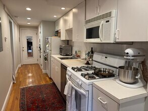 29 Myrtle St in Boston, MA - Building Photo - Building Photo