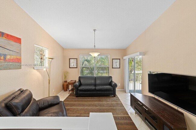 1760 Palm Cove Blvd in Delray Beach, FL - Building Photo - Building Photo