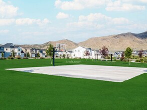 2408 E Buckskin Way in Eagle Mountain, UT - Building Photo - Building Photo