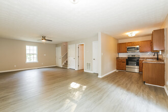 120 Apache Dr in Jackson, GA - Building Photo - Building Photo
