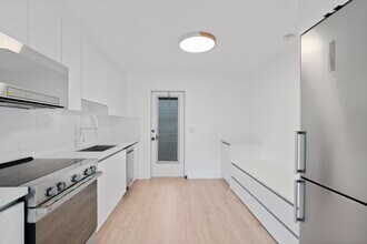237 NE 10th St in Delray Beach, FL - Building Photo - Building Photo