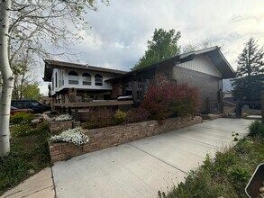 345 Seminole Dr in Boulder, CO - Building Photo - Building Photo