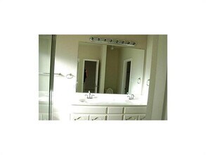 5017 Bedfordshire Dr in Fort Worth, TX - Building Photo - Building Photo