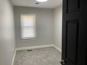 4761 Warnock Ave in Granite City, IL - Building Photo - Building Photo