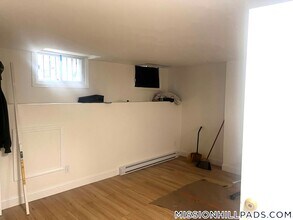 892 Huntington Ave, Unit B-1 in Boston, MA - Building Photo - Building Photo