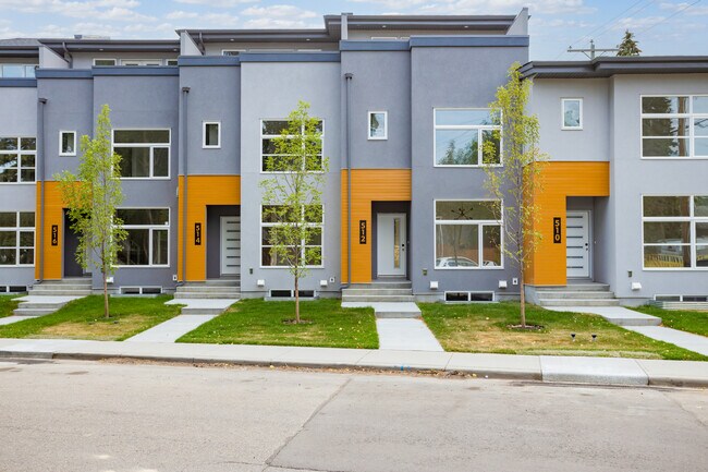 516 32 St NW in Calgary, AB - Building Photo - Building Photo