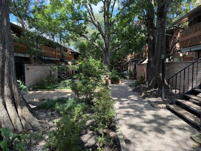 3944 W Alabama St in Houston, TX - Building Photo - Building Photo