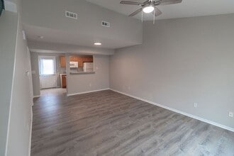 5209-5211-5211 Currituck Ln in Columbia, MO - Building Photo - Building Photo
