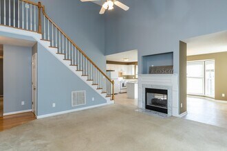 100 Waterstone Ln in Rolesville, NC - Foto de edificio - Building Photo