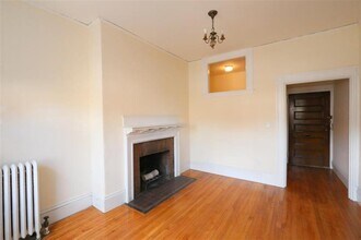 16 Ware St, Unit 44 in Cambridge, MA - Building Photo - Building Photo