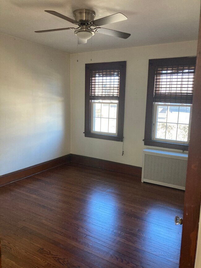 243 Fairchild Ave, Unit first floor in Fairfield, CT - Foto de edificio - Building Photo