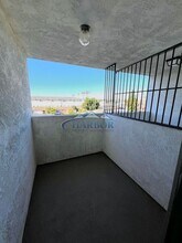 4567 W 159th St in Lawndale, CA - Building Photo - Building Photo