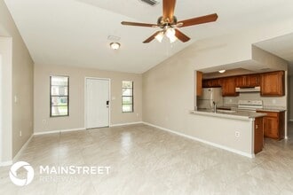 608 Helicon Terrace in Sebastian, FL - Building Photo - Building Photo