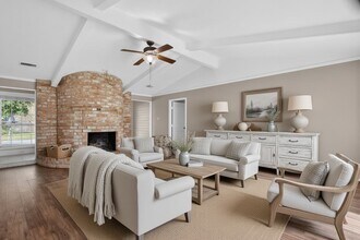 27210 Jimmy Ln in Conroe, TX - Building Photo - Building Photo