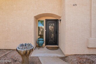 2019 W Lemon Tree Pl in Chandler, AZ - Building Photo - Building Photo