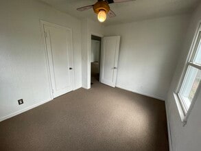 921 NW D St in Richmond, IN - Building Photo - Building Photo