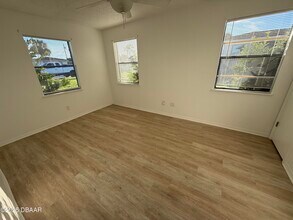 11 Oriole Cir in Ormond Beach, FL - Building Photo - Building Photo