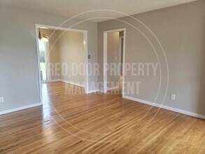 1502 E Jump St in Wichita, KS - Building Photo - Building Photo