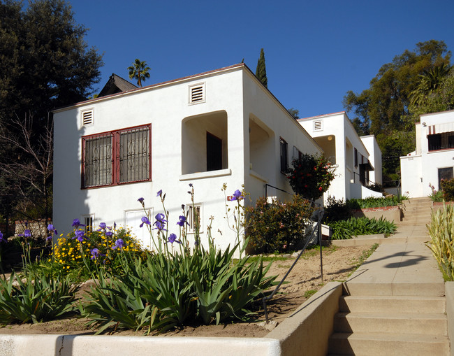 4315 Marmion Way in Los Angeles, CA - Foto de edificio - Building Photo