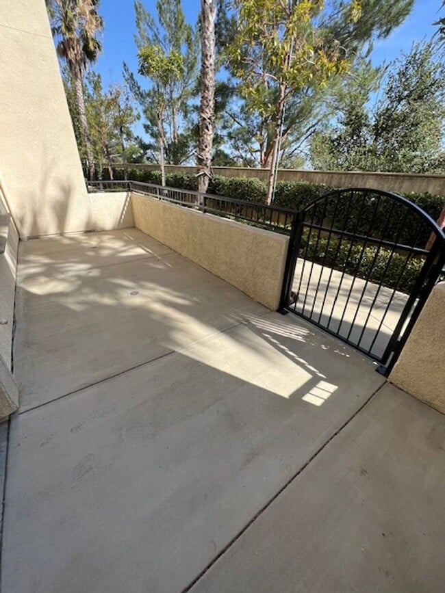 20408 Paseo Cresta in Los Angeles, CA - Building Photo - Building Photo