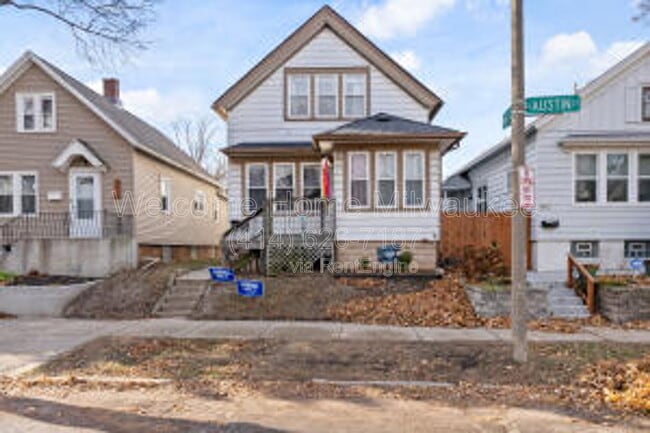 property at 2445 S Austin St